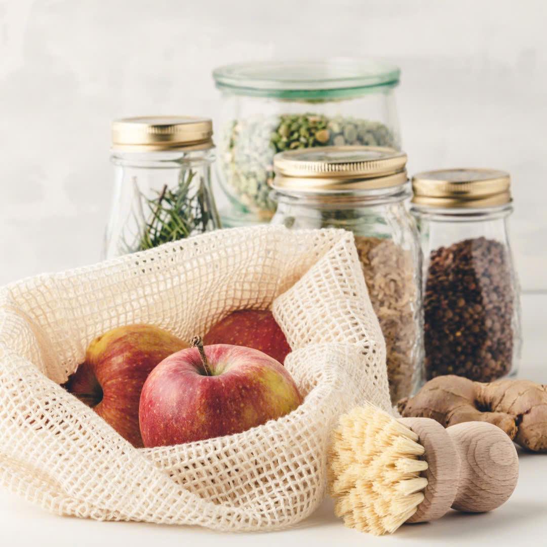 Mesh bags, wooden utensils and loofahs